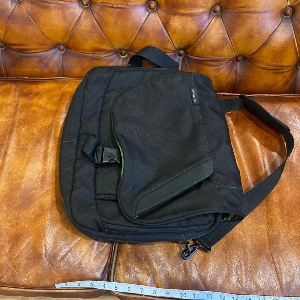 Targus laptop bag in GUC
